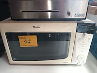 Lot 47 - microgolfoven whirlpool - afbeelding 1 van  5