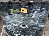 Lot 47 - roofing. 13 stuks - afbeelding 1 van  4