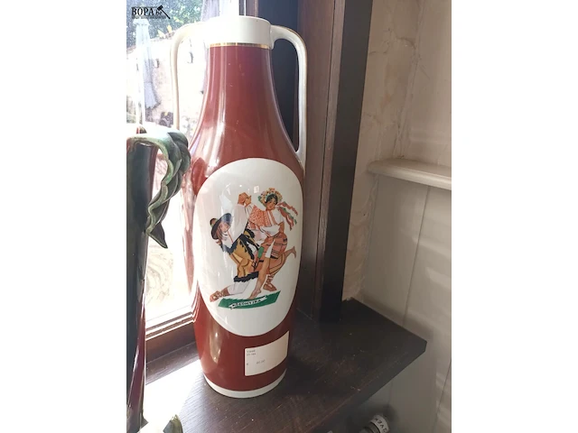 Lot 47 - vazen. 4 stuks - afbeelding 2 van  5