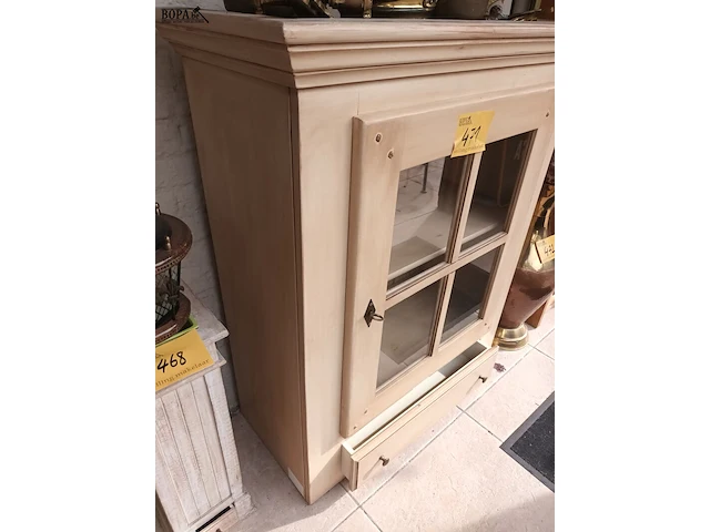 Lot 471 - kast - afbeelding 2 van  5