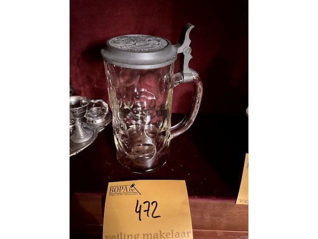 Lot 472 - bierkroes met tinnen deksel munchen - afbeelding 3 van  3