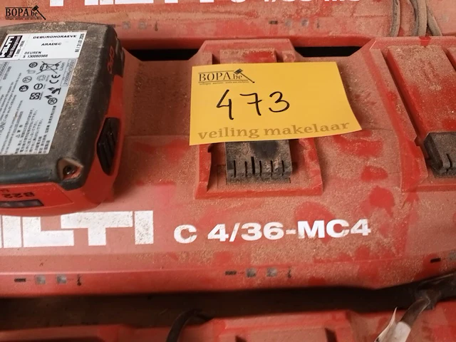 Lot 473 - lader en accu’s hilti - afbeelding 2 van  3