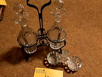 Lot 474 - set olie azijn stelletje/peper en zoutvat, 2 stuks - afbeelding 1 van  3