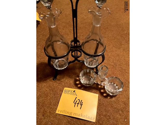 Lot 474 - set olie azijn stelletje/peper en zoutvat, 2 stuks - afbeelding 3 van  3