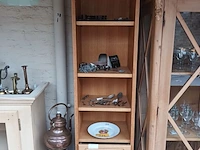 Lot 474 - smalle kast - afbeelding 1 van  3