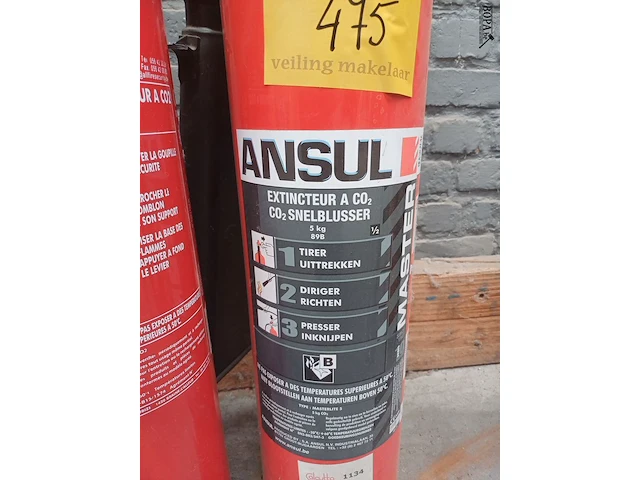 Lot 475 - co² snelblusser. 2 stuks - afbeelding 3 van  4