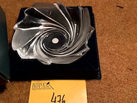 Lot 476 - kristallen kom durand - afbeelding 2 van  3