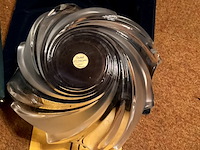 Lot 476 - kristallen kom durand - afbeelding 3 van  3