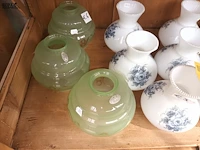 Lot 478 - glazen lampenkappen. 20 stuks - afbeelding 2 van  5