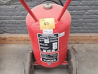 Lot 478 - mobiele poederblusser 50 kg - afbeelding 1 van  3