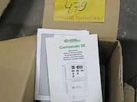 Lot 479 - commander se - afbeelding 1 van  3