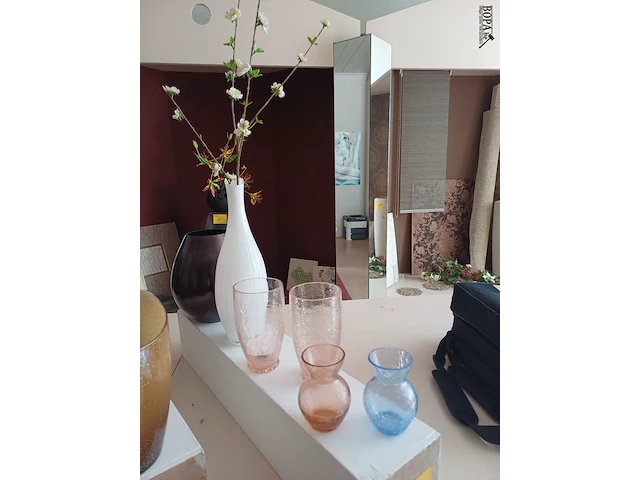 Lot 48 - decoratie. 7 stuks - afbeelding 1 van  6
