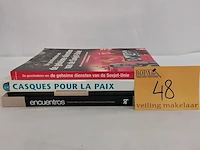 Lot 48 - lot boeken, blauwhelmen sovjet-unie, 3 stuks - afbeelding 1 van  1