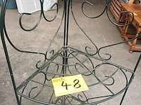 Lot 48 - plantenrekje - afbeelding 2 van  4