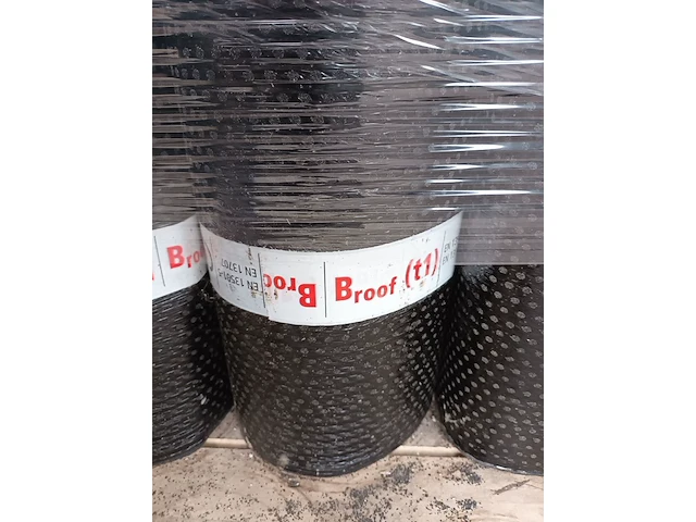 Lot 48 - roofing. 13 stuks - afbeelding 5 van  5