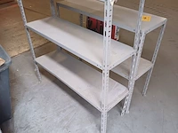 Lot 480 - metalen rek. 2 stuks - afbeelding 2 van  2