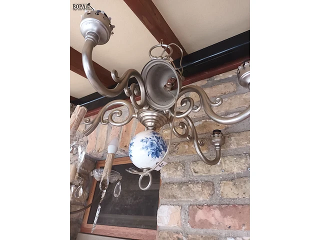 Lot 483 - luster. 2 stuks - afbeelding 6 van  7