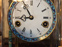 Lot 49 - chinese cloisonné klok - afbeelding 2 van  6