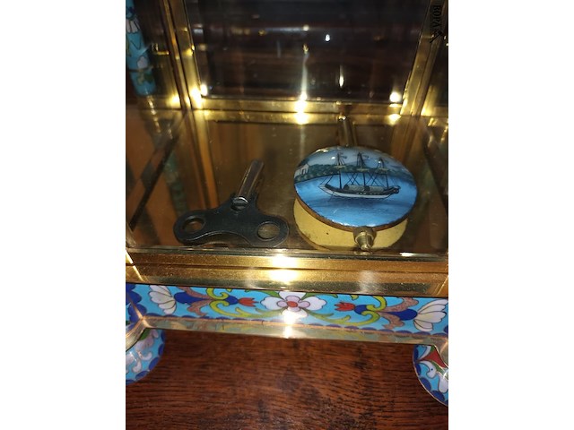 Lot 49 - chinese cloisonné klok - afbeelding 6 van  6