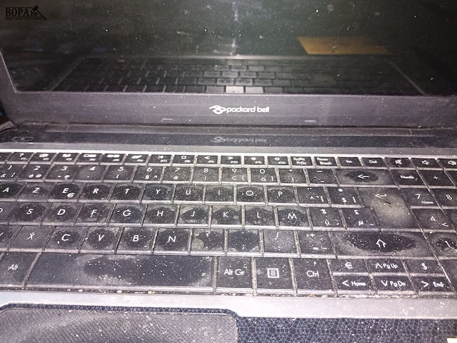 Lot 49 - laptop en draagtassen - afbeelding 2 van  7
