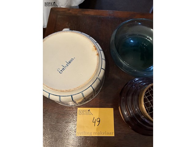 Lot 49 - lot potten, 3 stuks - afbeelding 4 van  4