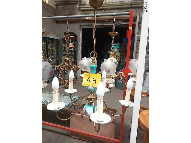 Lot 49 - luster - afbeelding 4 van  4
