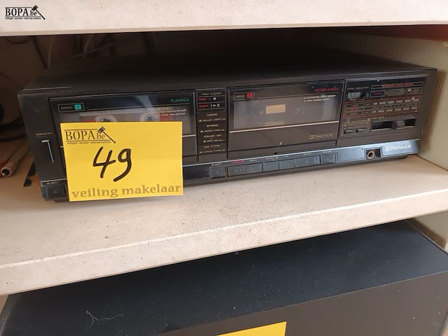 Lot 49 - pioneer dubbele cassette speler - afbeelding 1 van  4