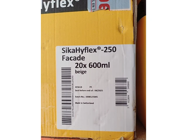 Lot 49 - sikahyflex voegdichtingtubes - 5 dozen - afbeelding 2 van  2