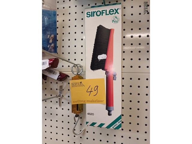 Lot 49 - waterspuitstukken. 7 stuks - afbeelding 4 van  4