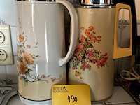 Lot 490 - thermoskannen, 2 stuks - afbeelding 1 van  1