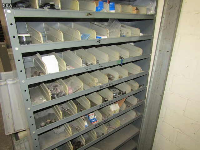 Lot 491 - metalen sorteerrekken. 5 stuks - afbeelding 2 van  3