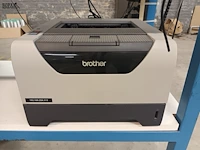 Lot 494 - computer configuratie, radio en telefoon - afbeelding 7 van  8