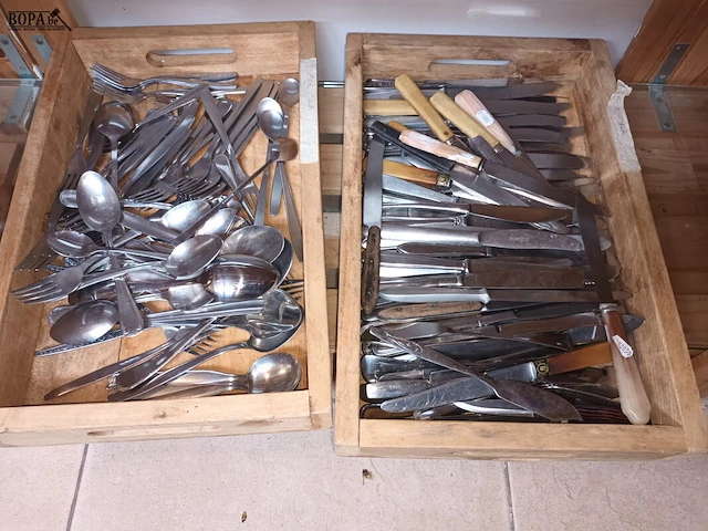 Lot 496 - diversen - afbeelding 5 van  5