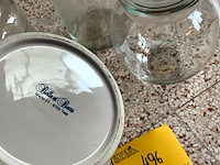 Lot 496 - grote bokalen met stop in glas, 4 stuks - afbeelding 3 van  3