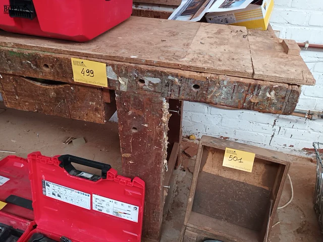 Lot 499 - houten werkbank - afbeelding 3 van  3