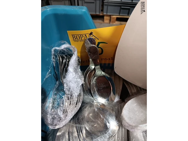 Lot 5 - amuseschoteltjes en lepels - afbeelding 3 van  3