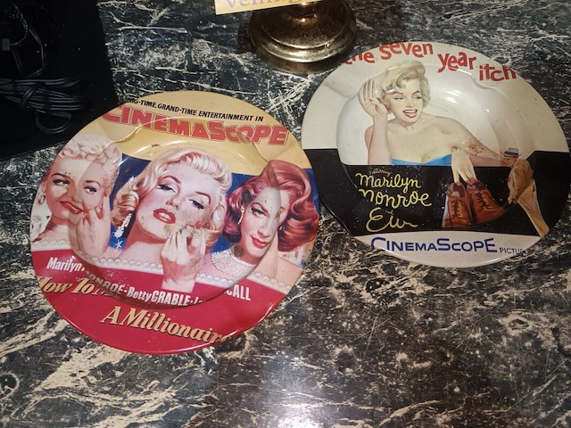 Lot 5 - decoratie. 4 stuks - afbeelding 2 van  4