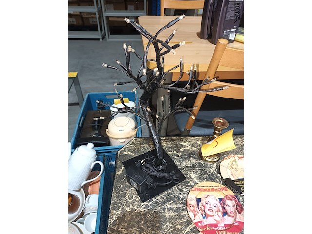 Lot 5 - decoratie. 4 stuks - afbeelding 4 van  4