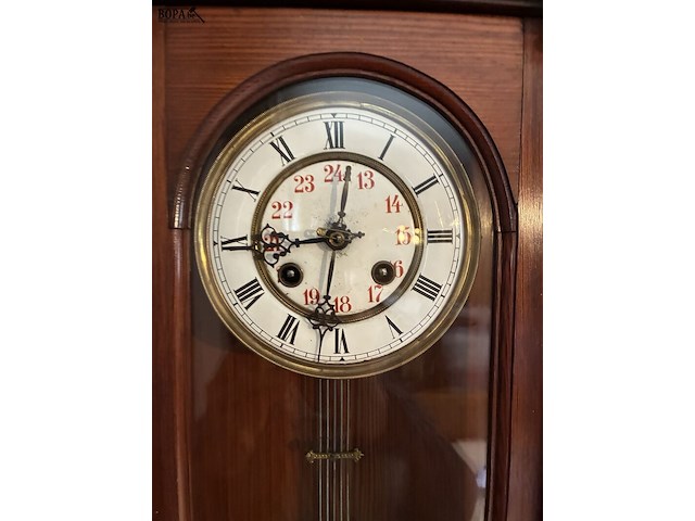 Lot 5 - hangklok met slinger - afbeelding 3 van  4