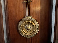 Lot 5 - hangklok met slinger - afbeelding 4 van  4