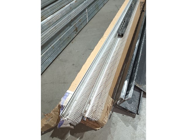 Lot 5 - hoekprofielen - afbeelding 3 van  4