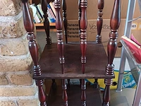 Lot 5 - houten bijzettafel - afbeelding 2 van  3