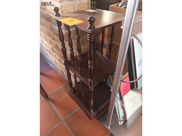 Lot 5 - houten bijzettafel - afbeelding 3 van  3