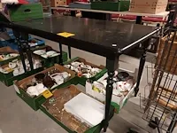 Lot 5 - houten tafel zwart. 3 stuks - afbeelding 2 van  5