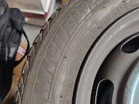 Lot 5 - michelin alpin winterbanden op velg - 4 stuks - afbeelding 4 van  6