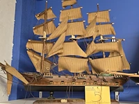 Lot 5 - modelboten 2 stuks - afbeelding 3 van  3