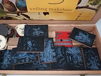 Lot 5 - oude stempels en sleutelhangers - afbeelding 4 van  4