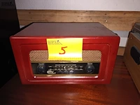 Lot 5 - retro look radio/cd speler elta