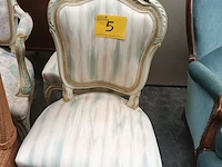 Lot 5 - stoel louis xv. 2 stuks