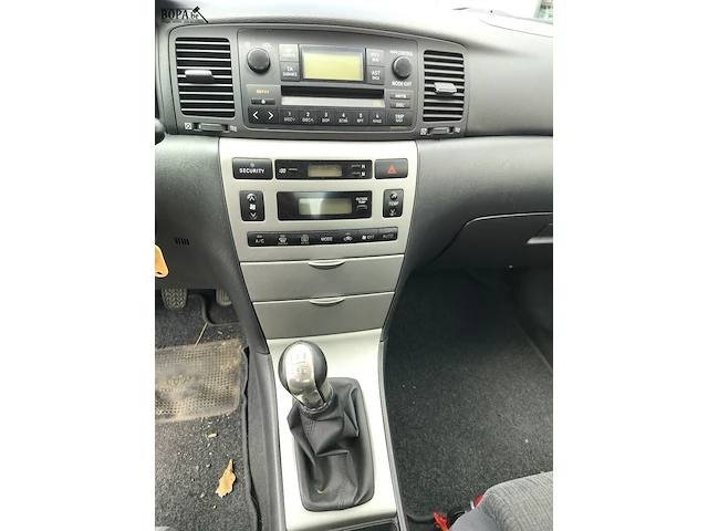 Lot 5 - toyota corolla (2003-chass.sb1jm28e80e079347) - afbeelding 5 van  20